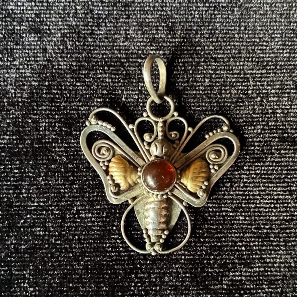 Sterling Silver Amber Moth Pendant 925 Y2K Artisan Boho Necklace Charm - Picture 4 of 5